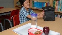 Loncheras para que niños no sufran golpe de calor en el colegio