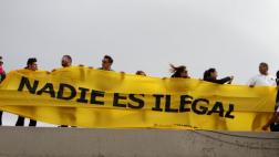 Senadores mexicanos llevan su rechazo a la frontera con EE.UU.
