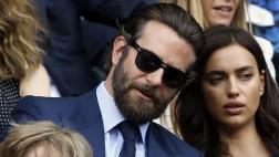 Irina Shayk luce embarazo junto a Bradley Cooper en la playa