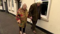 La entrañable pareja que se conoció en un basurero hace 40 años