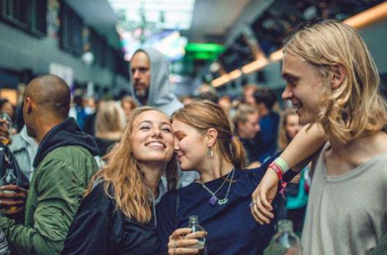 Esta es la ciudad más sociable del mundo, según Hostelworld