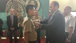 Mininter condecoró al policía que abatió a Eduardo Romero