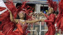 Carnaval de Río llega en medio de grave crisis en Brasil