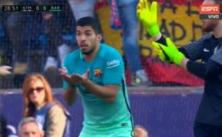 Barcelona: gol anulado a Suárez por infracción sobre Oblak