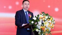 China retiró a su cuarto hombre más rico del negocio de seguros