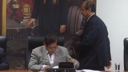 Mulder presentará acusación constitucional contra Juan Pari