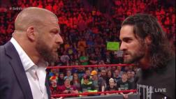 WWE: Seth Rollins volvió y peleará con Triple H en WrestleMania