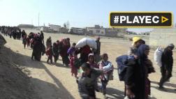 Cientos de civiles huyen de Mosul para escapar de los combates