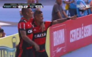 Paolo Guerrero propició segundo gol de Flamengo ante Fluminense