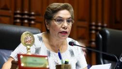 Luz Salgado: "No es nada ilegal" cobrar bono por instalación