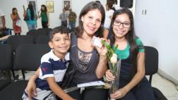 Regulan situación migratoria de madres extranjeras de peruanos