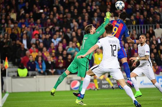 CUADROxCUADRO del gol de Luis Suárez que enloqueció al Camp Nou