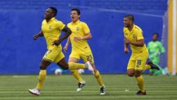 Universitario perdió 3-0 ante Comerciantes por Torneo de Verano