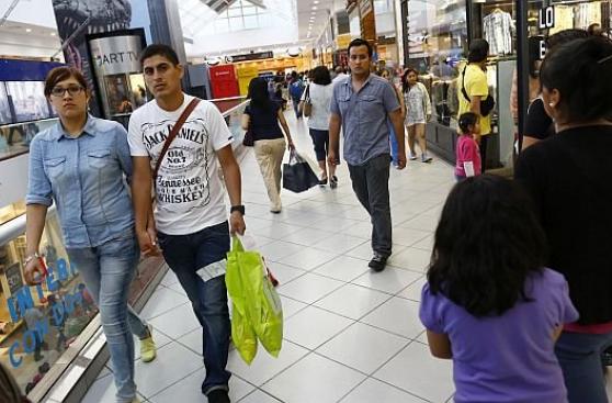 El fenómeno de los centros comerciales, por Angus Laurie