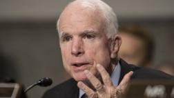 McCain reta a Trump a probar sus acusaciones o retractarse