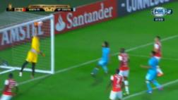 Cristal: Lobatón estuvo a centímetros de marcar gol olímpico