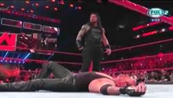 WWE: Roman Reigns destrozó a Undertaker a poco de WrestleMania