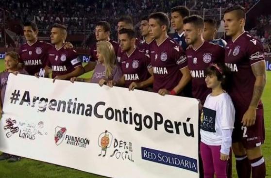 River Plate y Lanús le enviaron solidario mensaje al Perú