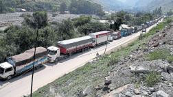 Carretera Central: camiones y buses forman filas de hasta 30 km