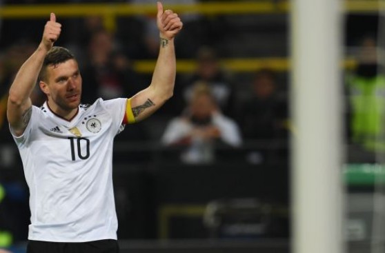 Alemania ganó 1-0 a Inglaterra con gol de Podolski en amistoso