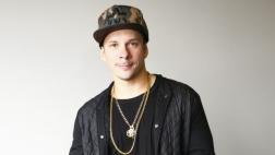 Mario Hart respondió a críticas por donar gorras a damnificados