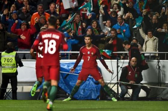 Portugal goleó 3-0 a Hungría con doblete de Cristiano Ronaldo