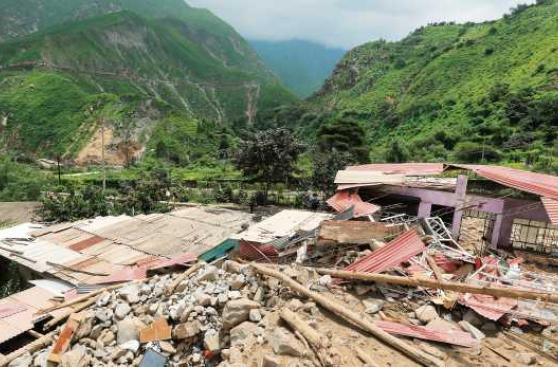 Barba Blanca quedó inhabitable tras caída de huaicos