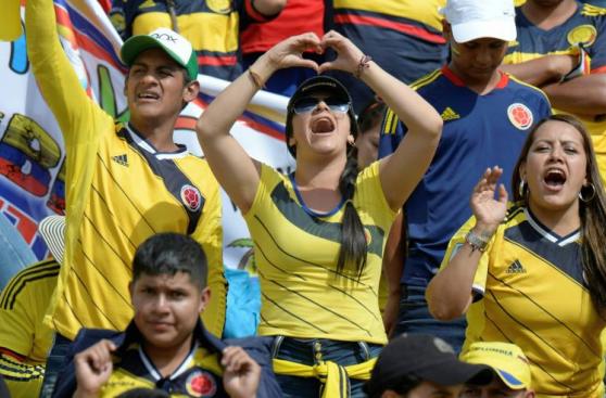 Ecuador-Colombia: hinchas cafeteros pusieron la fiesta en Quito