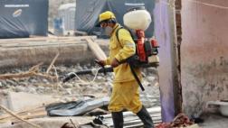 Río Rímac: fumigan viviendas de Huachipa y Lurigancho Chosica