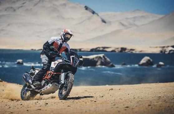 KTM lanzó nueva moto y lo hizo desde un escenario peruano
