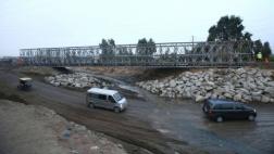 Chosica: colocan puente Bailey sobre el río Huaycoloro