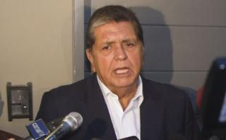 Alan García saluda que Perú retire a su embajador de Venezuela