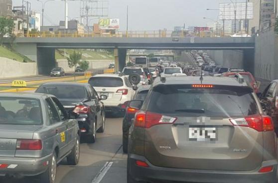 Vía Expresa: accidente causó caos en vía del Metropolitano