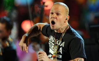 Residente debuta en solitario con fuerte mensaje de igualdad