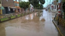 Áncash: río Sechín se desborda y llega a Plaza de Armas
