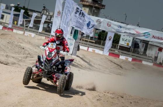 Alexis Hernández quedó tercero en Súper Especial en Abu Dhabi