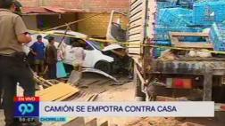 Camión se estrella contra vivienda y deja cinco heridos