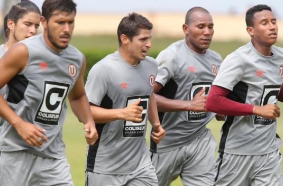 Aldo Corzo espera "recuperar la confianza" en Universitario