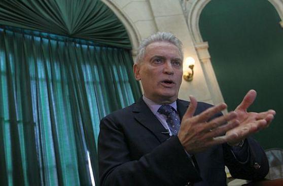 Favre niega haber entregado coima de Odebrecht a Félix Moreno