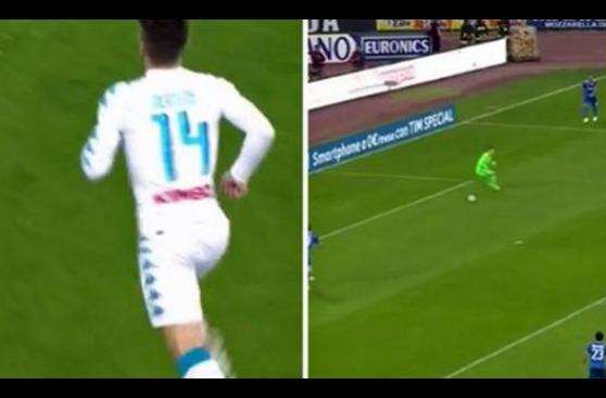 ¿El mejor cambio de la historia? Ingresó y anotó a los 8 seg.