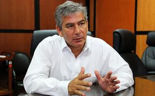 Hilbck: "Necesitamos 2 mil carpas más para damnificados"
