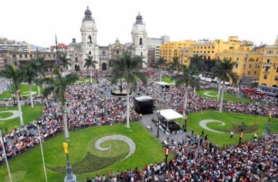 Cerrarán tránsito en Plaza de Armas desde las 4 p.m.