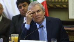Respaldo de Castañeda cayó de 43% a 28% en un mes, según Datum