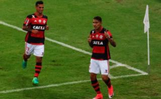 Con gol de Guerrero, Flamengo venció 2-1 a Paranaense en Copa