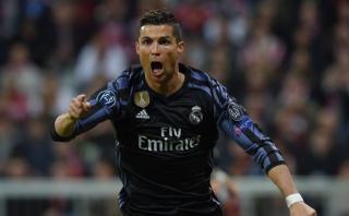 Cristiano Ronaldo recibe reconocimiento de Florentino Pérez