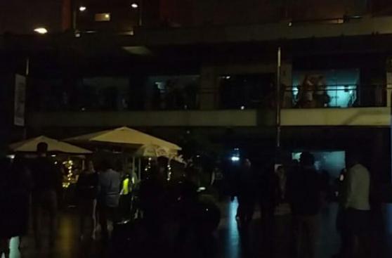 Miraflores: apagón en centro comercial Larcomar causó temor
