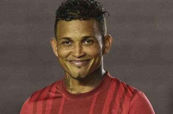 Asesinan a tiros a futbolista panameño Amílcar Henríquez