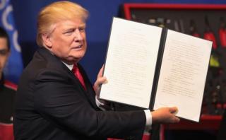 Trump firmó orden para endurecer requisitos de la visa H-1B