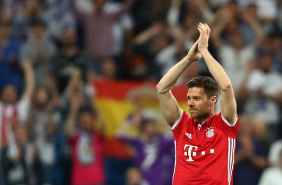 Champions League: hinchas comparten chistes sobre Xabi Alonso