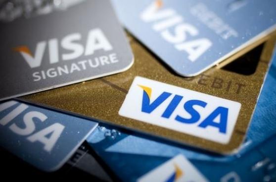 Visa eleva previsión de ingresos, anuncia recompra de acciones
